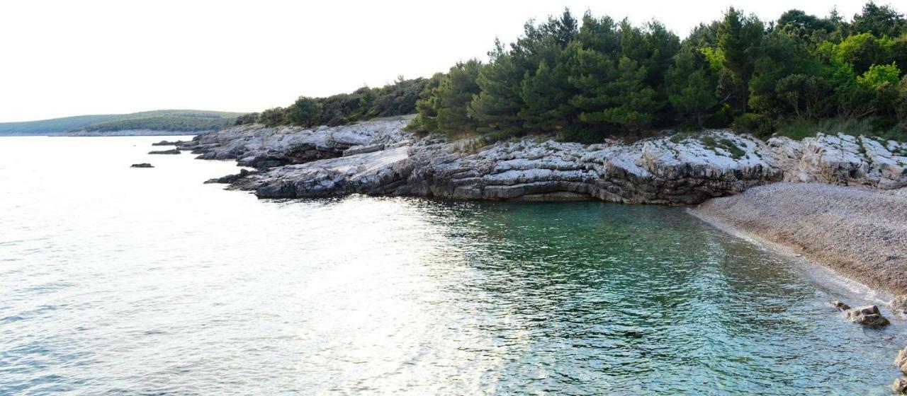 Stefania On The Koromacno